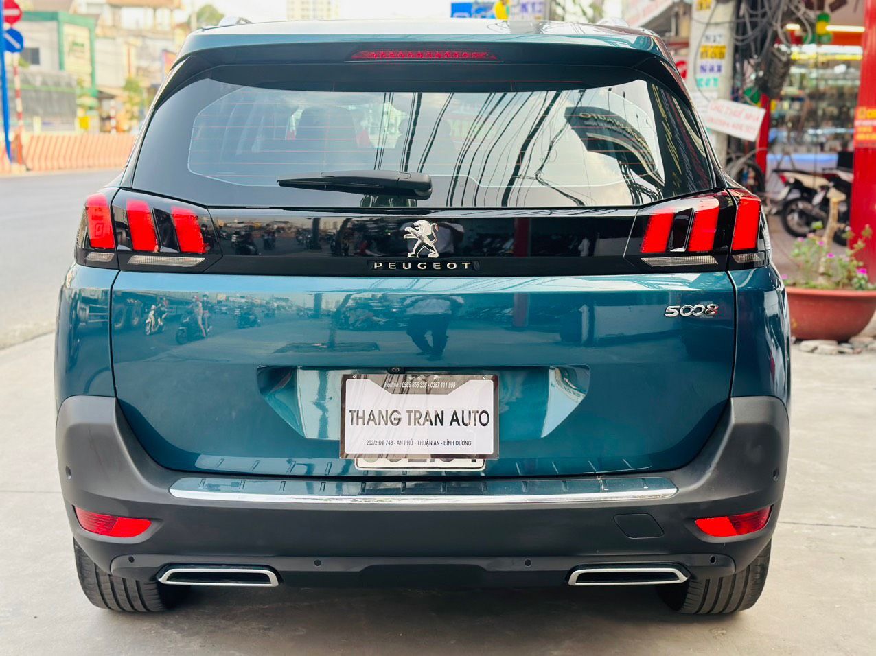 Peugeot 5008 2019 - Xe màu xanh lam 