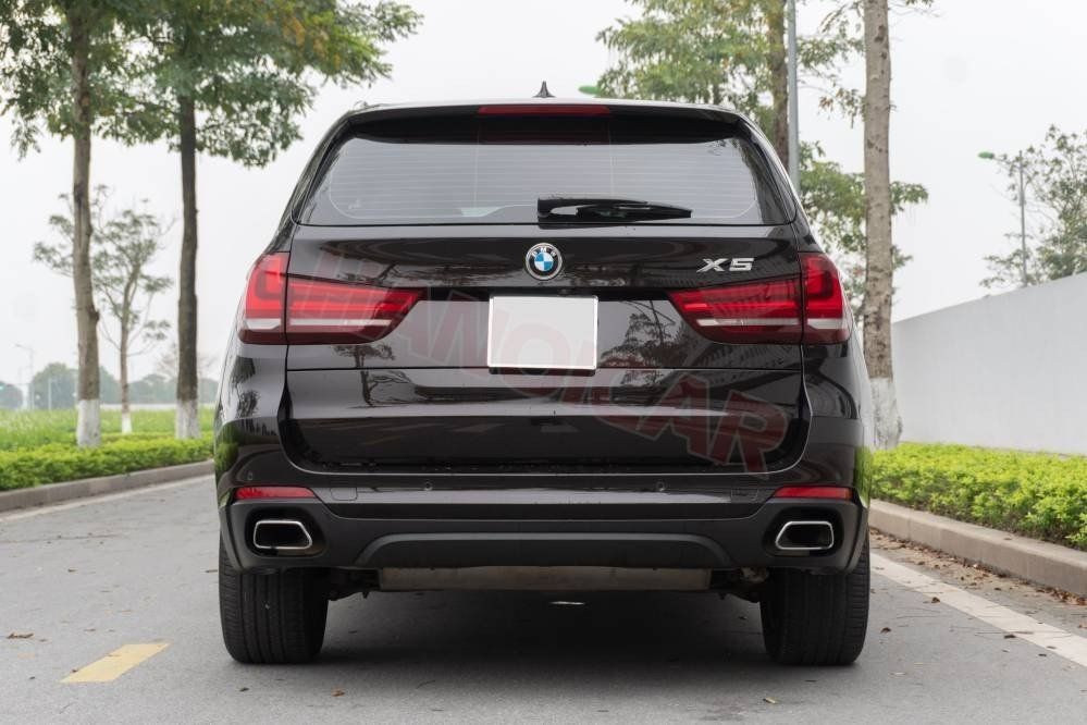 BMW X5 2017 - Xe màu đen, xe nhập số tự động