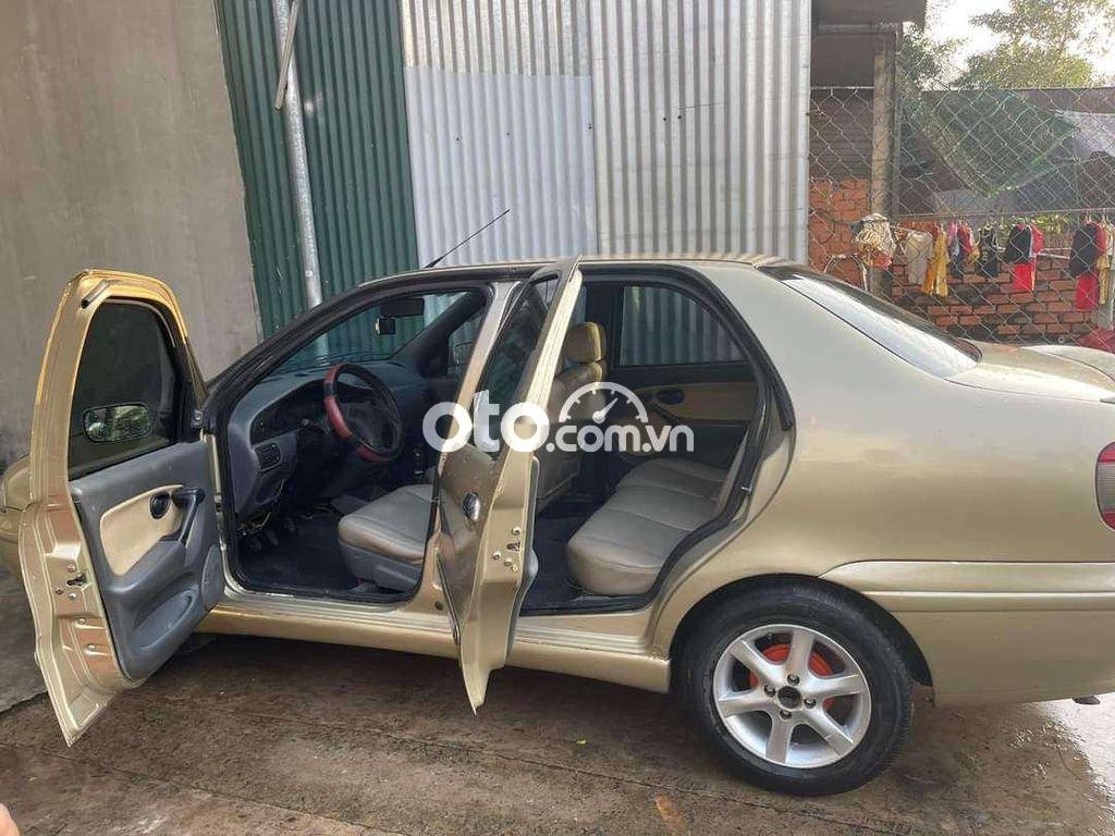 Fiat Siena Gia đình cần bán 2003 - Gia đình cần bán