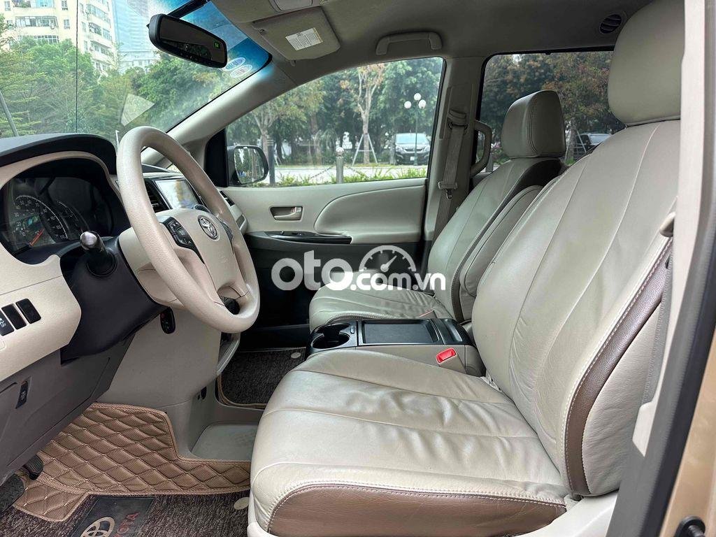 Toyota Sienna Bán   2011 3.5V6 LE Vàng Cát Nhập Mỹ 2011 - Bán Toyota Sienna 2011 3.5V6 LE Vàng Cát Nhập Mỹ