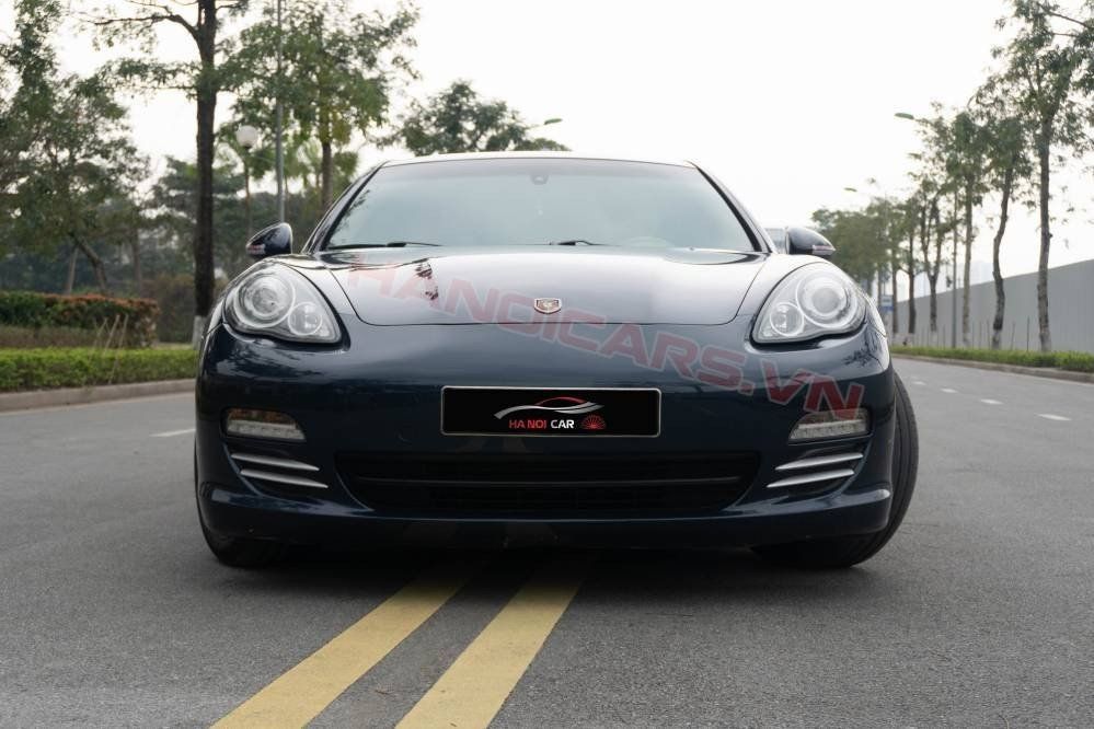 Porsche Panamera 2012 - Xe màu xanh lục, nhập khẩu