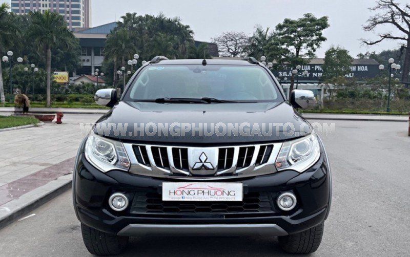 Mitsubishi Triton 2016 - Xe hai cầu máy mới, số tự động