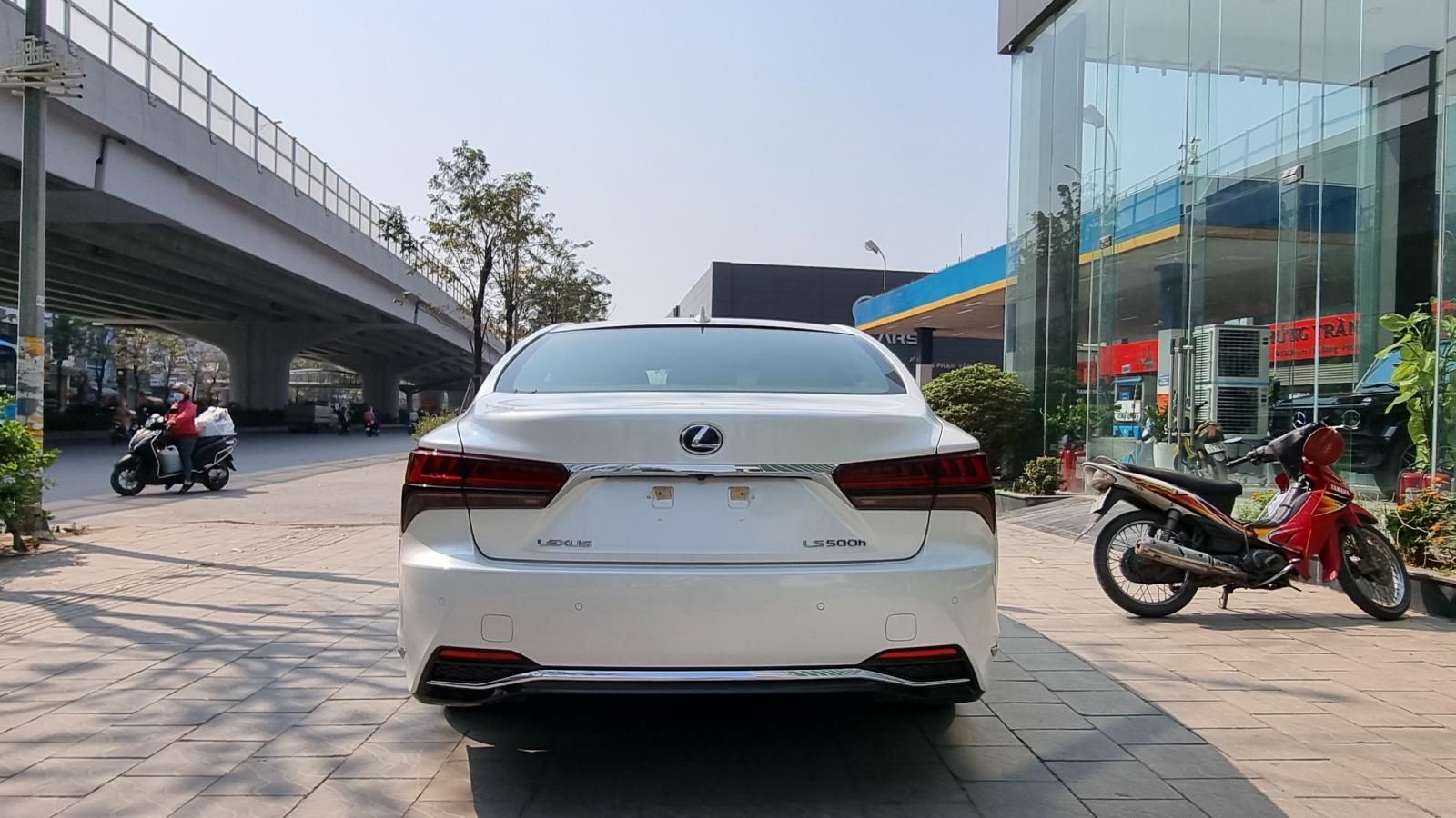 Lexus LS 500 2021 - 𝐁𝐚́𝐧 𝐋𝐞𝐱𝐮𝐬 𝐋𝐬 𝟓𝟎𝟎𝐡 𝐦𝐨𝐝𝐞𝐥 𝟐𝟎𝟐𝟐 𝐦𝐚̀𝐮 𝐓𝐫𝐚̆́𝐧𝐠 𝐭𝐞̂𝐧 𝐂𝐚́ 𝐧𝐡𝐚̂𝐧