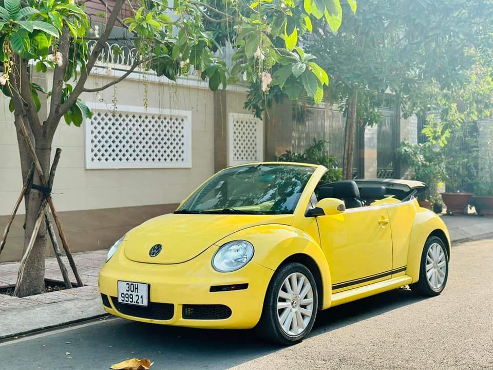 Volkswagen Beetle 2007 - Màu vàng, nhập khẩu nguyên chiếc