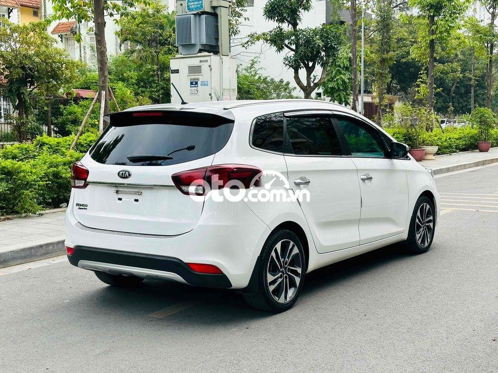 Kia Rondo Bán   2018 2.0GAT Trắng Siêu Mới 2018 - Bán KIA Rondo 2018 2.0GAT Trắng Siêu Mới