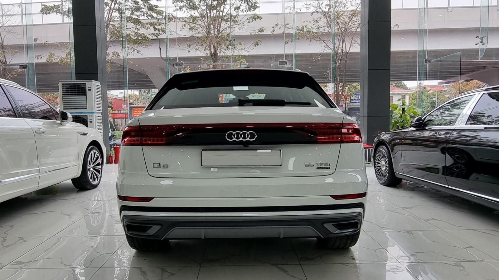 Audi Q8 2021 - 𝐁𝐚́𝐧 𝐀𝐮𝐝𝐢 𝐐𝟖 𝐒𝐥𝐢𝐧𝐞 𝟓𝟓𝐓𝐅𝐒𝐈 𝐐𝐮𝐚𝐭𝐭𝐫𝐨 𝐬𝐚̉𝐧 𝐱𝐮𝐚̂́𝐭 𝟐𝟎𝟐𝟏 𝐦𝐨𝐝𝐞𝐥 𝟐𝟎𝟐𝟐