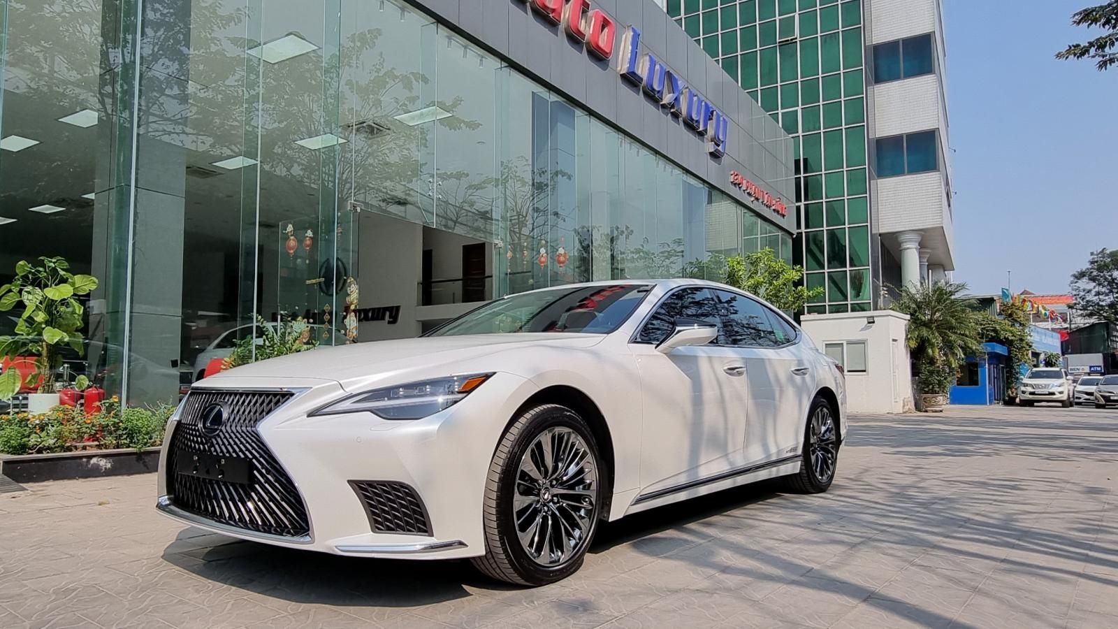 Lexus LS 500 2021 - 𝐁𝐚́𝐧 𝐋𝐞𝐱𝐮𝐬 𝐋𝐬 𝟓𝟎𝟎𝐡 𝐦𝐨𝐝𝐞𝐥 𝟐𝟎𝟐𝟐 𝐦𝐚̀𝐮 𝐓𝐫𝐚̆́𝐧𝐠 𝐭𝐞̂𝐧 𝐂𝐚́ 𝐧𝐡𝐚̂𝐧