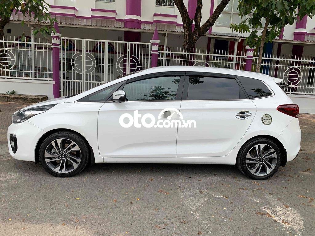 Kia Rondo   tự động máy dầu sx 2017 2017 - KIA RONDO tự động máy dầu sx 2017