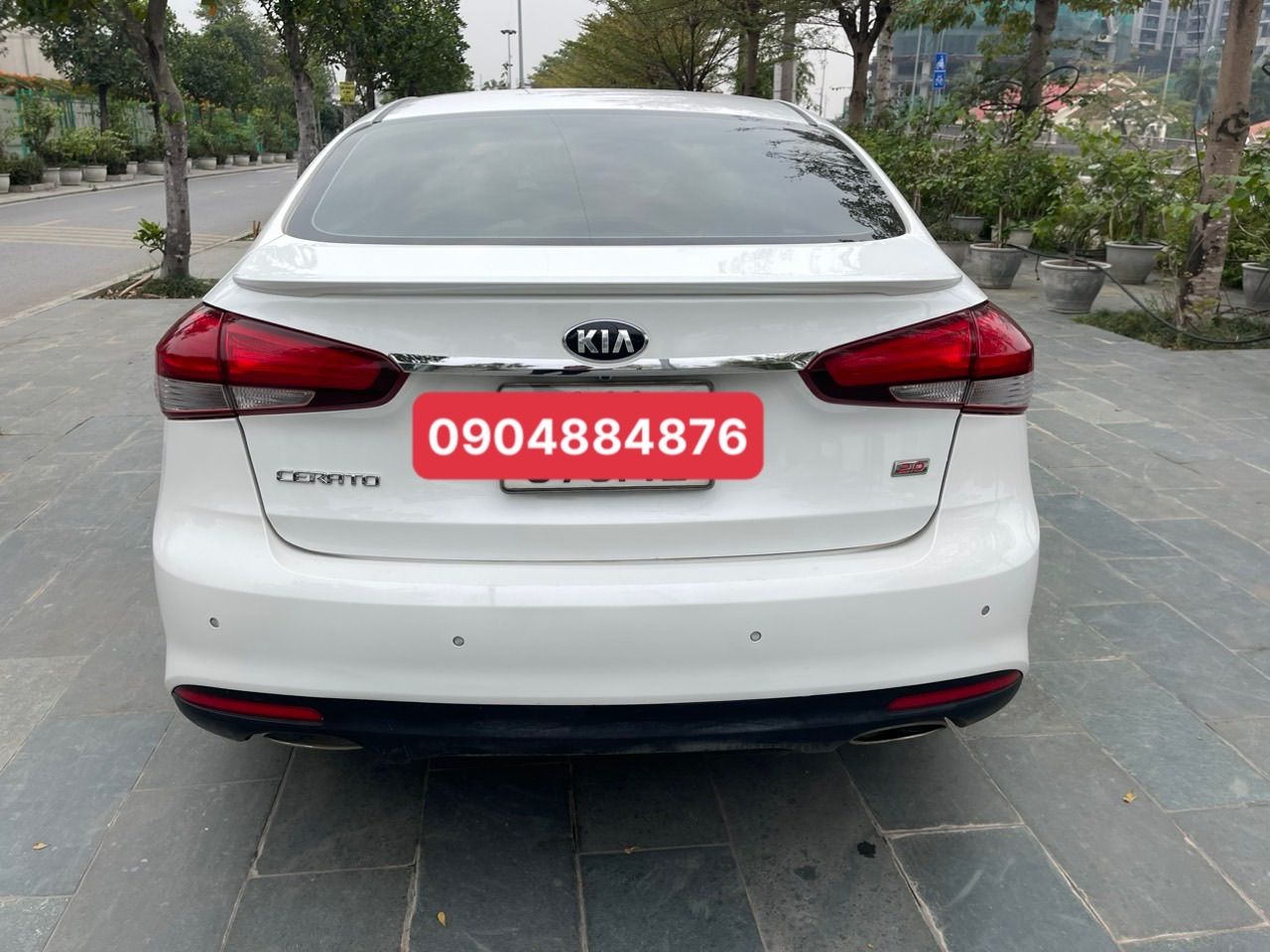 Kia Cerato 2018 - Màu trắng giá 495tr