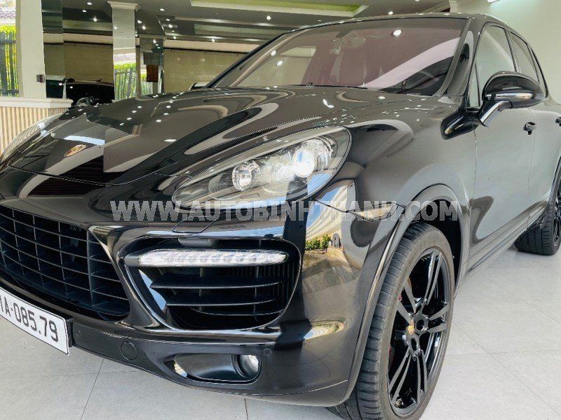 Porsche Cayenne 2010 - Màu đen, xe nhập số tự động