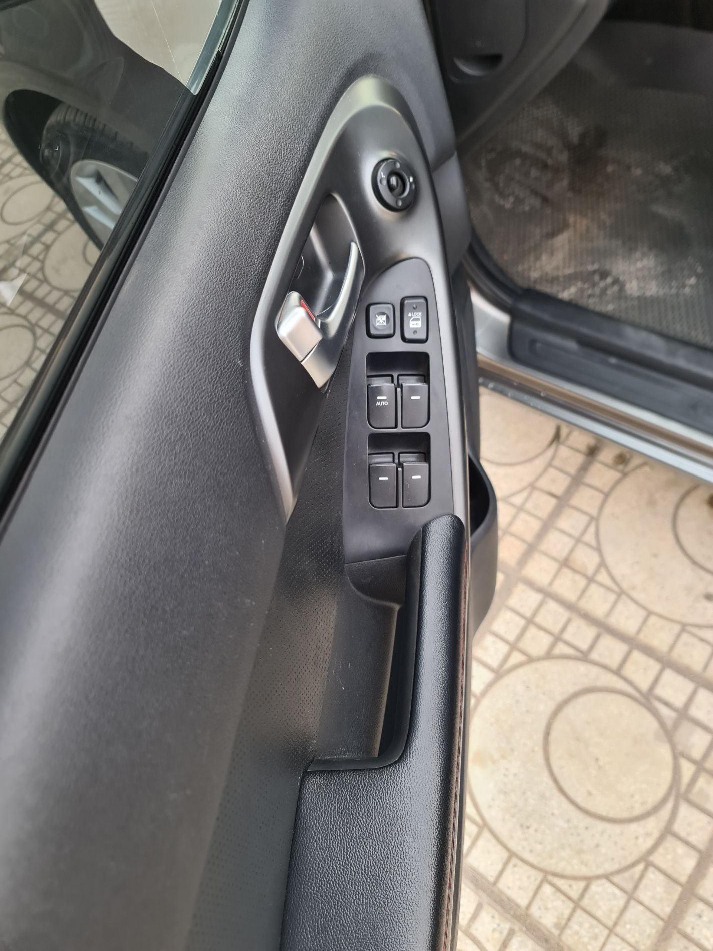 Kia Cerato 2009 - Xe full