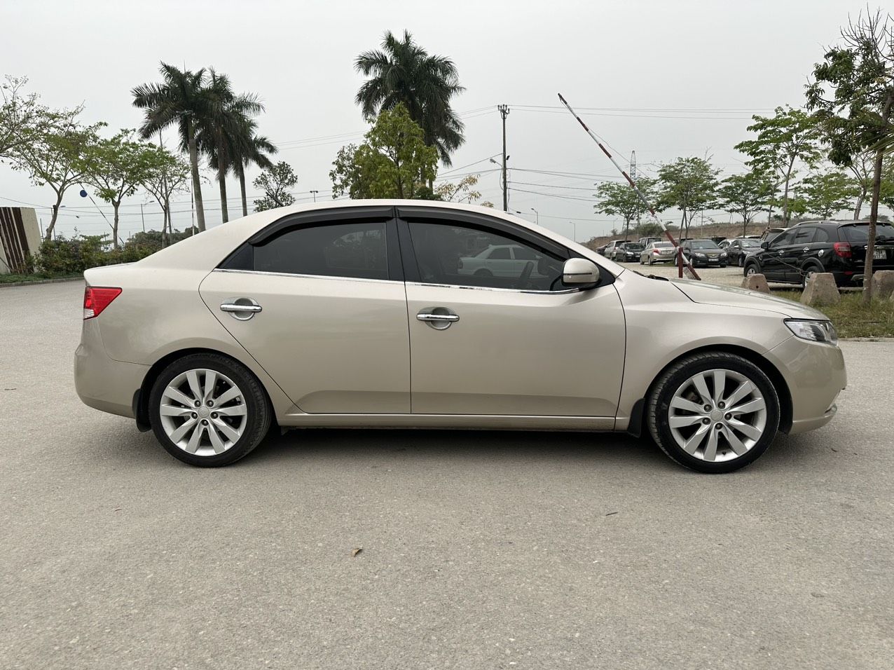 Kia Forte 2011 - xe cực mới, 1 chủ đi từ đầu