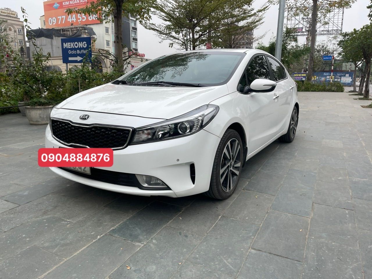 Kia Cerato 2018 - Màu trắng giá 495tr