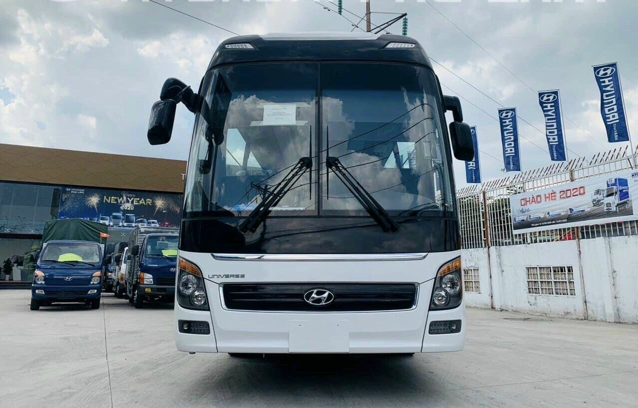 Hyundai Universe 2019 - Xả lỗ giá rẻ