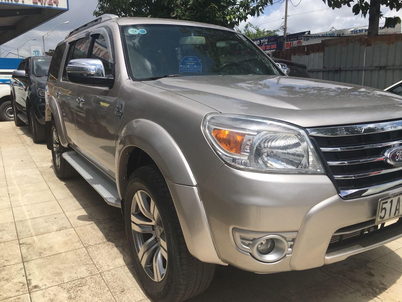 Ford Everest 2012 - Xe số sàn 1 chủ xe gia đình đi rất kỹ