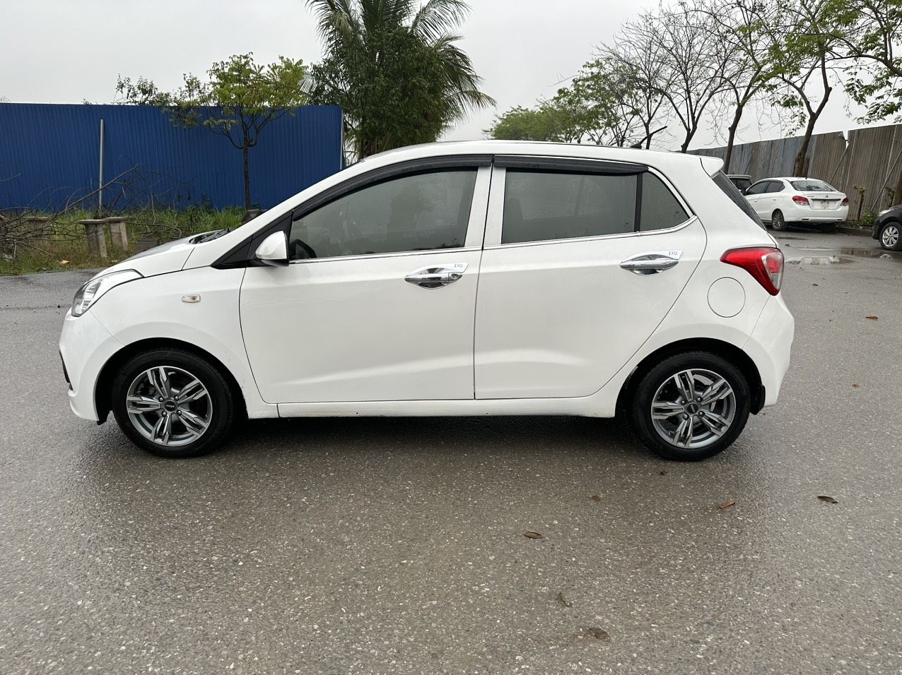 Hyundai Grand i10 2014 - Màu trắng đẹp, 1 chủ đi từ đầu, yên tâm chất lượng xe