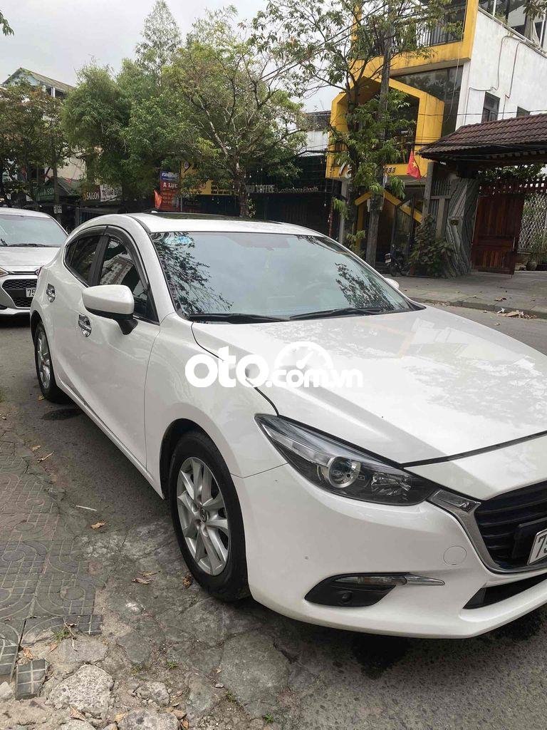 Mazda 3 Xe , 2018 màu trắng phanh điện tử, còn mới 2017 - Xe Mazda3, 2018 màu trắng phanh điện tử, còn mới