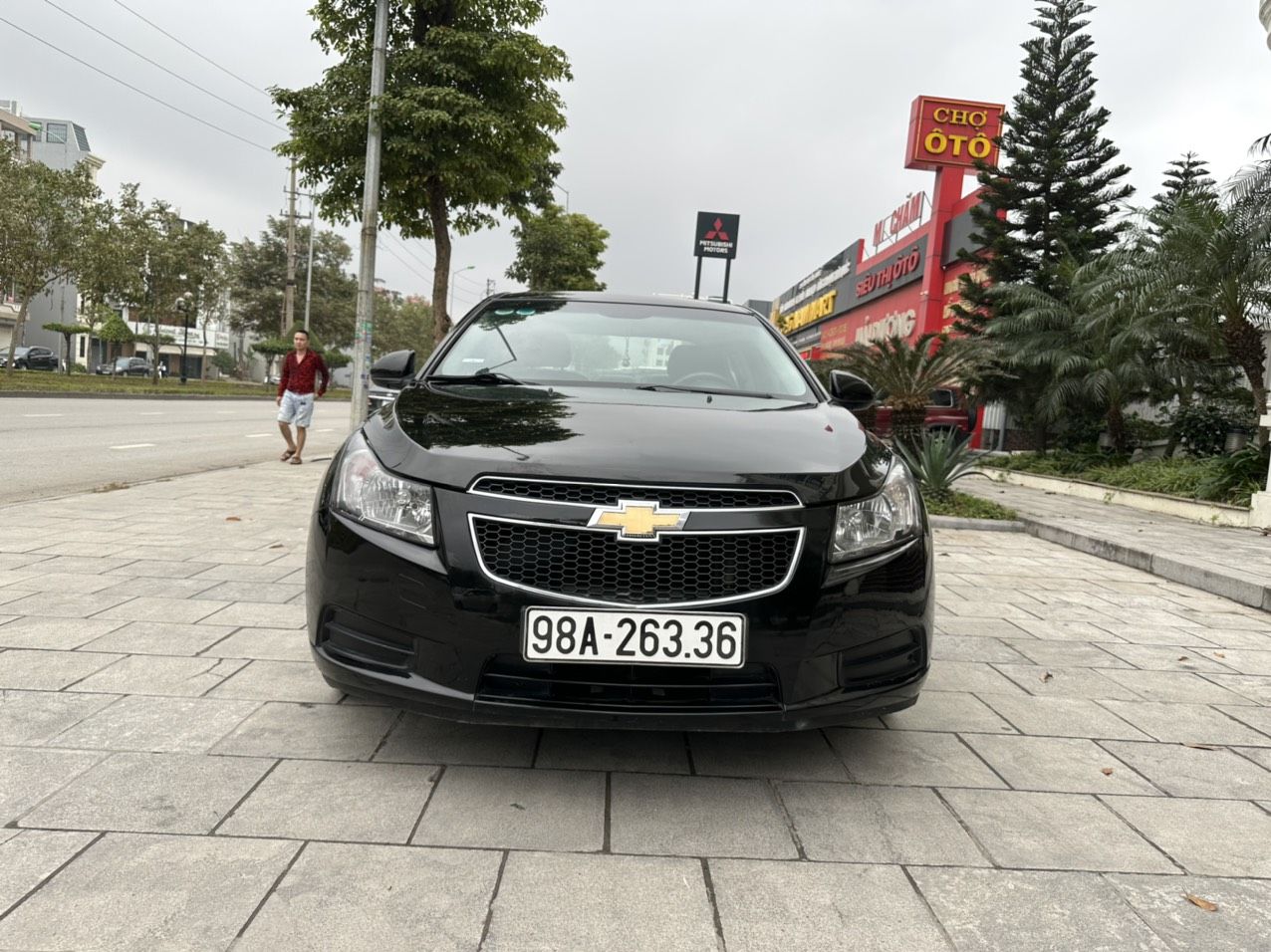 Chevrolet Cruze 2011 - Giá 230tr có thương lượng 