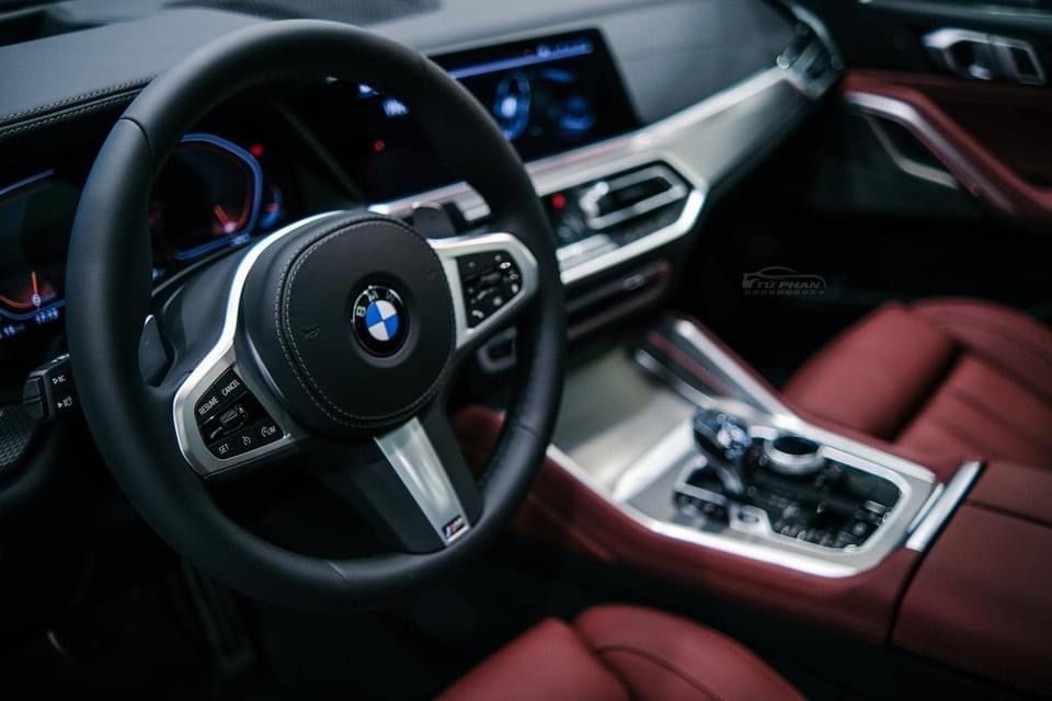 BMW X6 2022 - Nhập Mỹ nguyên chiếc, ưu đãi tháng 3 300tr tiền mặt, sẵn xe tại showroom giao ngay