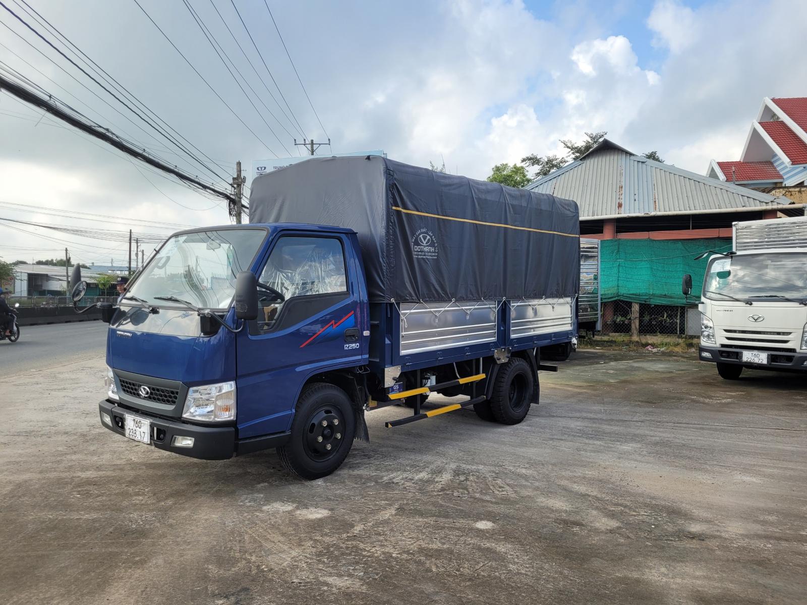 Xe tải 1,5 tấn - dưới 2,5 tấn 2023 - Cần bán xe Xe tải IZ250 2,5 tấn 2023, màu xanh lam, 385tr