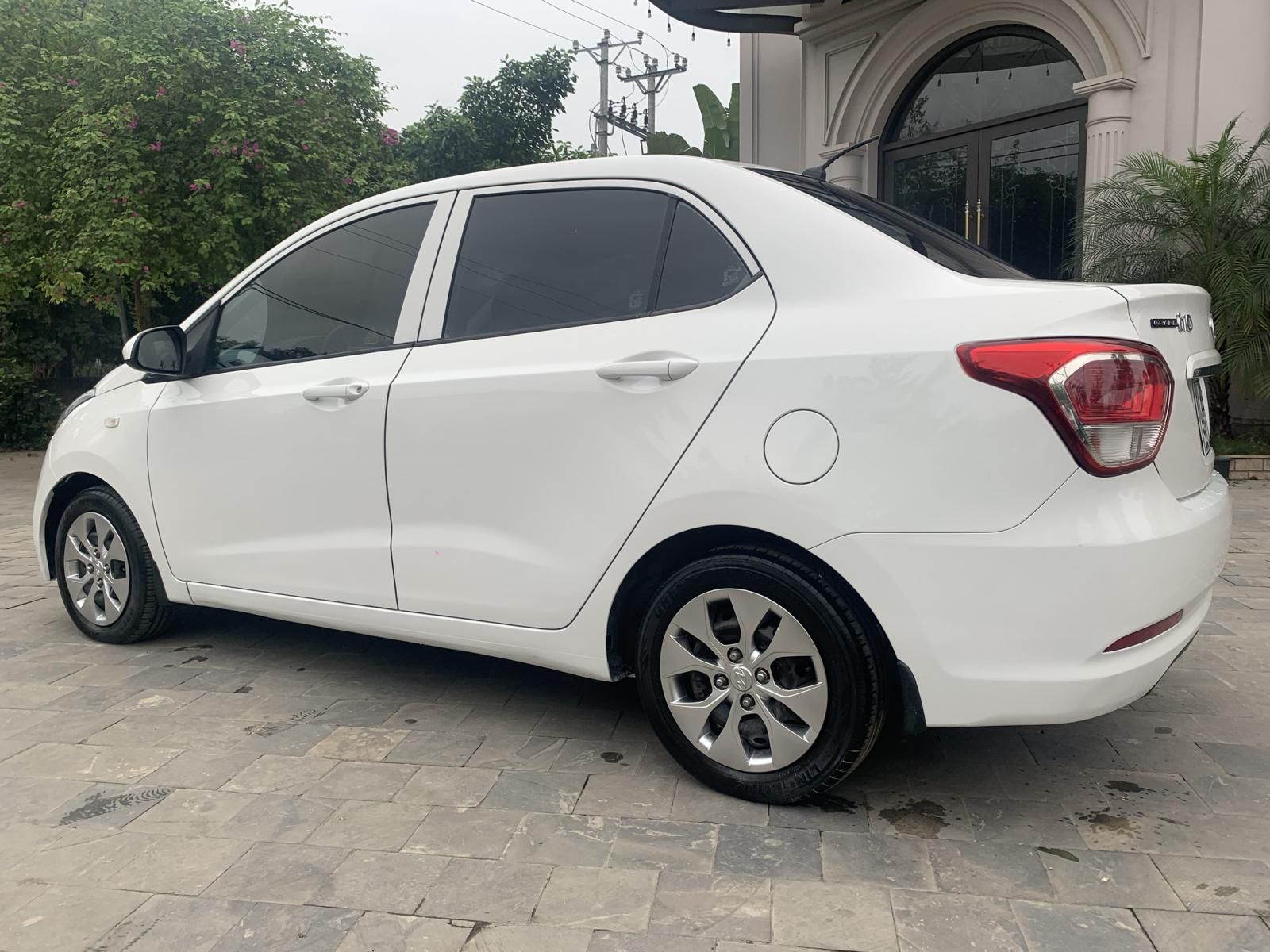 Hyundai Grand i10 2016 - Đăng kiểm mới khám