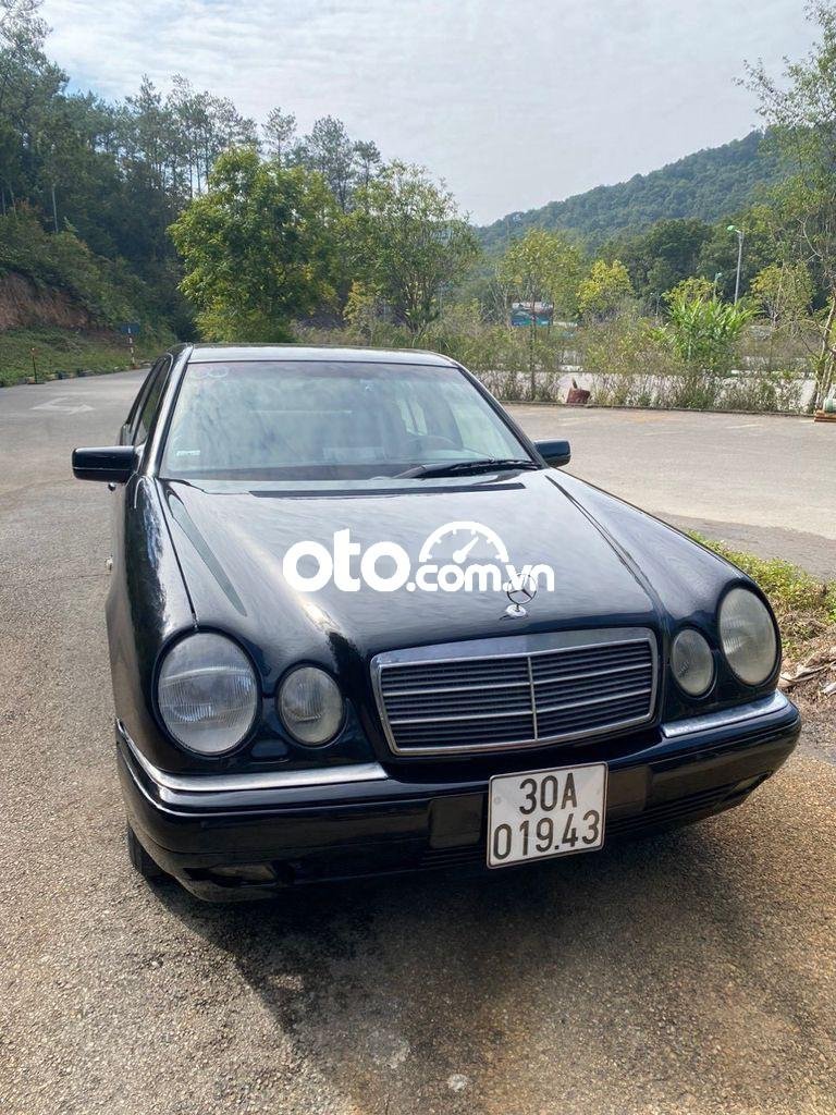 Mercedes-Benz E230 Mec E230 ce doanh nhân 2000 - Mec E230 ce doanh nhân