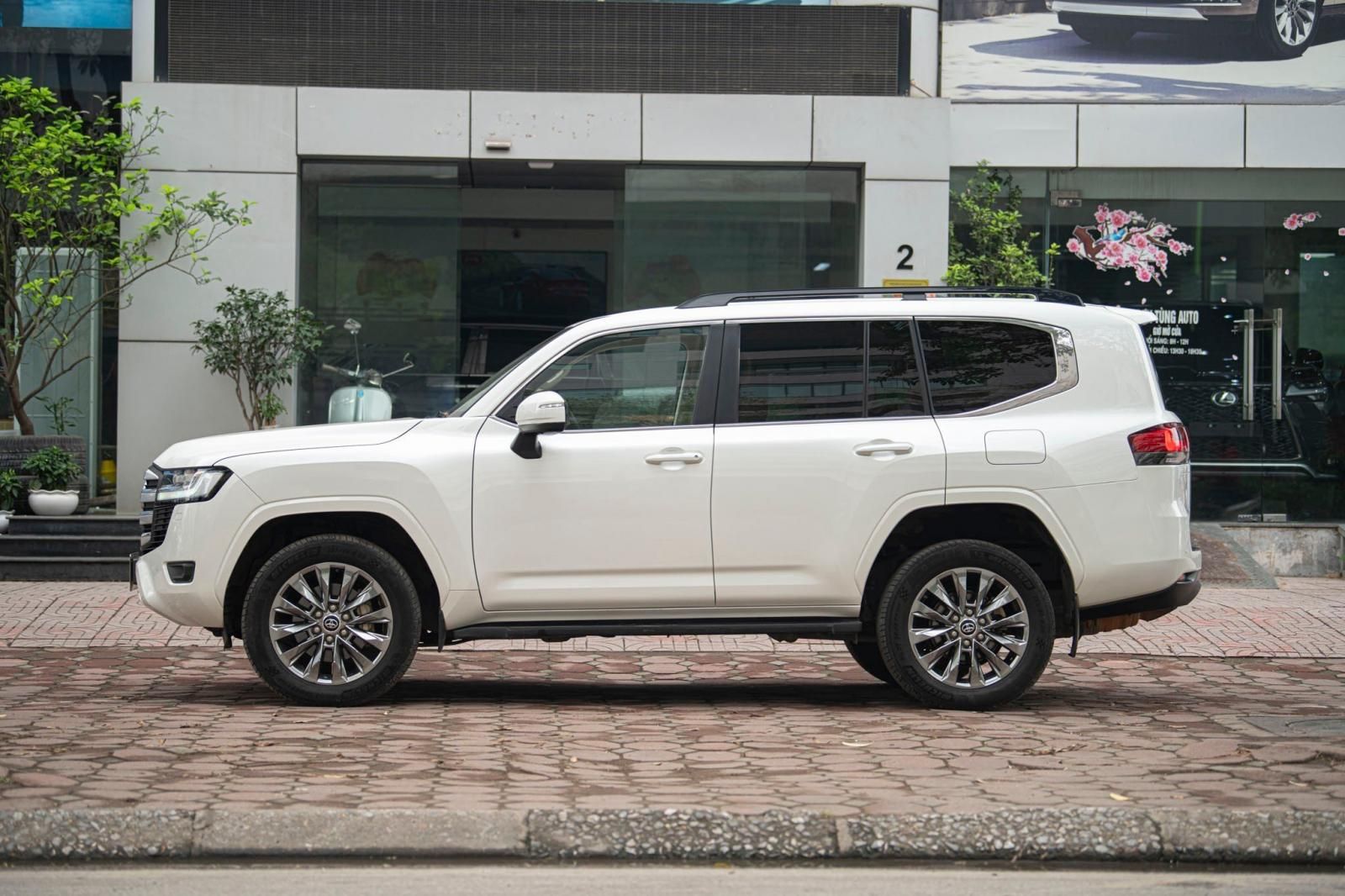 Toyota Land Cruiser 2021 - Odo 2v7 km nhập Nhật