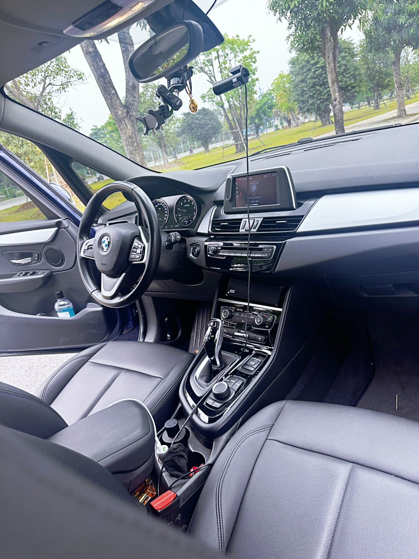 BMW 218i 2018 - Xe gia đình cần bán xe 7 chỗ