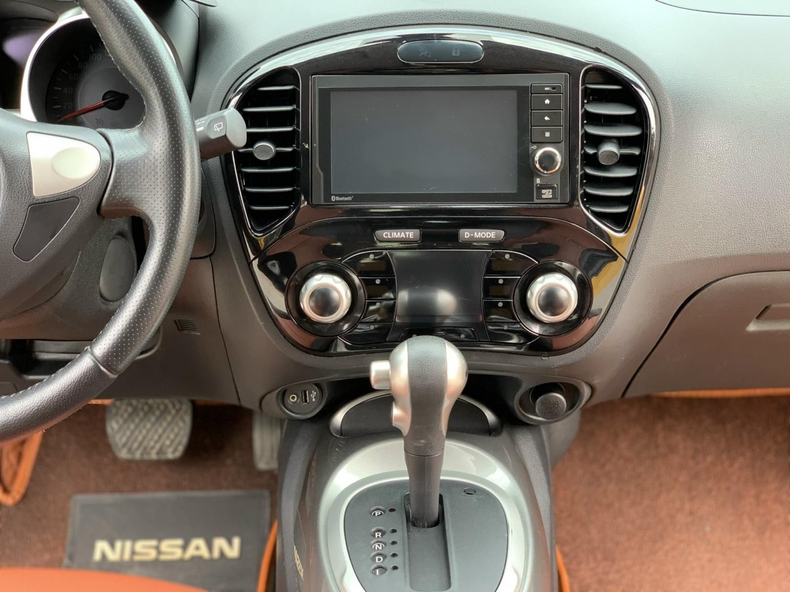 Nissan Juke 2015 - Màu vàng, xe nhập, 590tr