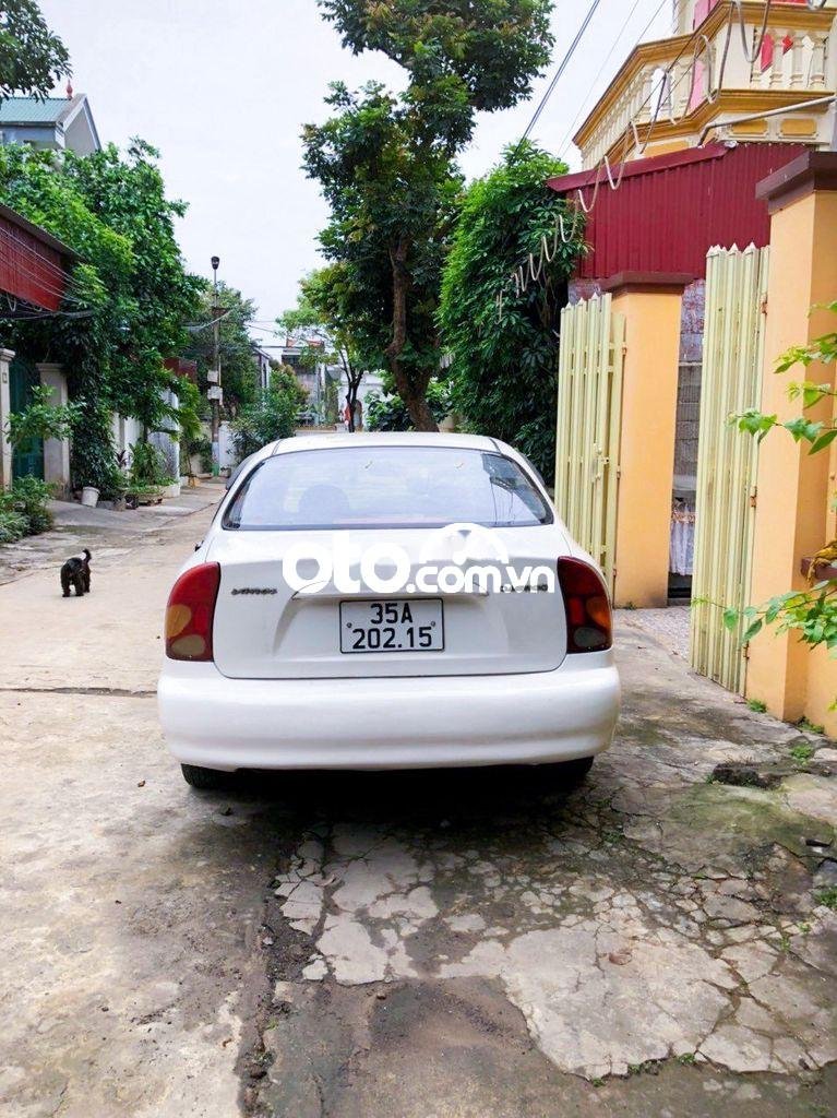 Daewoo Lanos   2001 trắng xe gia đình sử dụng 2001 - Lanos Daewoo 2001 trắng xe gia đình sử dụng