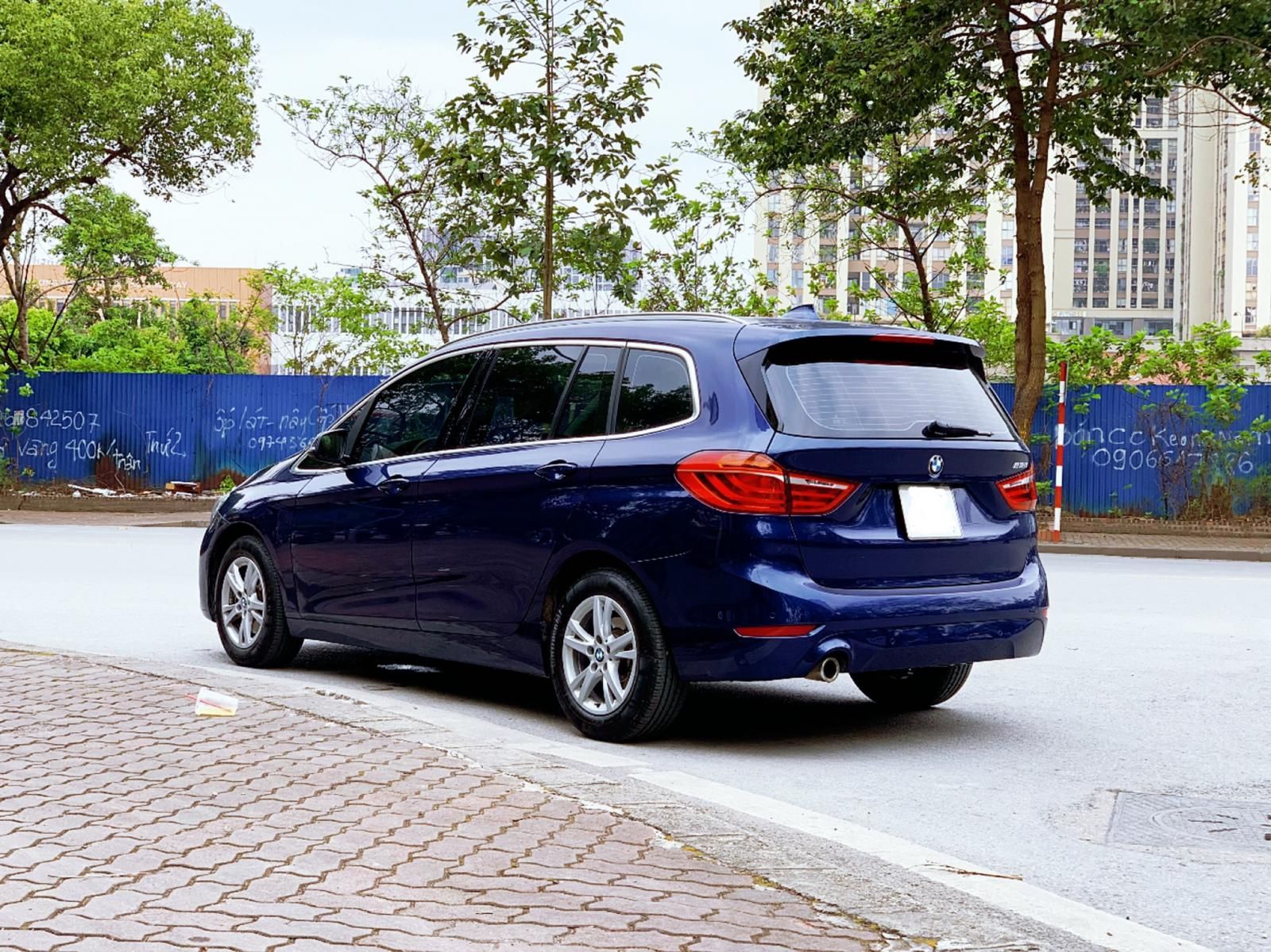 BMW 218i 2018 - Xe gia đình cần bán xe 7 chỗ