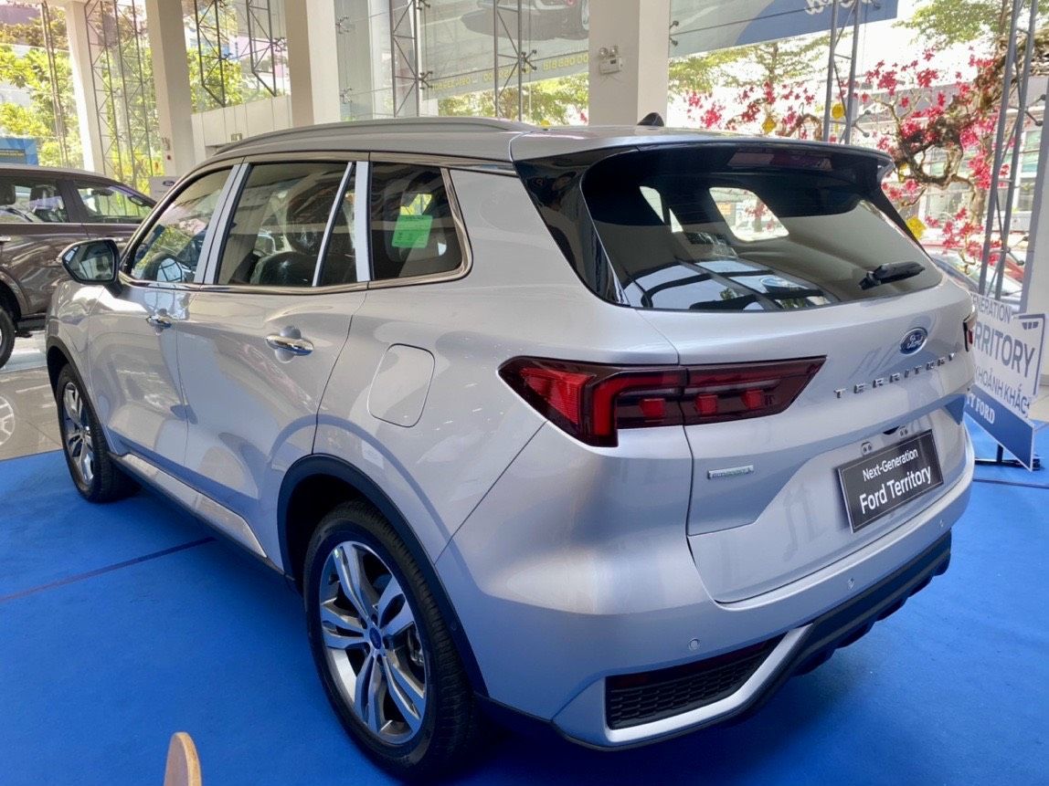 Ford Territory 2023 - Ưu đãi khủng ngay trong tháng. Giao xe tận nhà