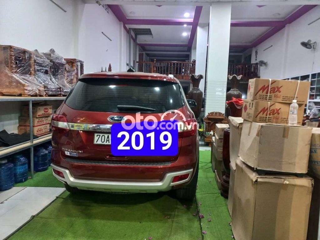 Ford Everest Xe gia đình   2019,đỏ, 1 cầu bản full, 2019 - Xe gia đình Ford everest 2019,đỏ, 1 cầu bản full,