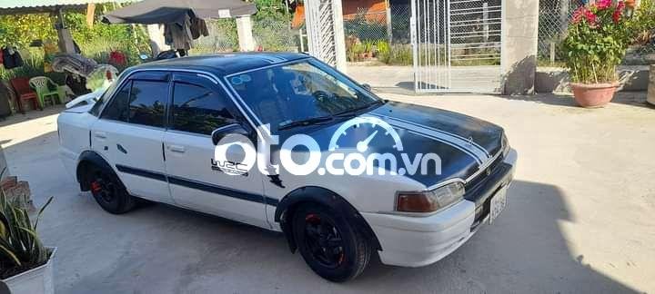 Mazda 323 Càn bán xe 1997 - Càn bán xe