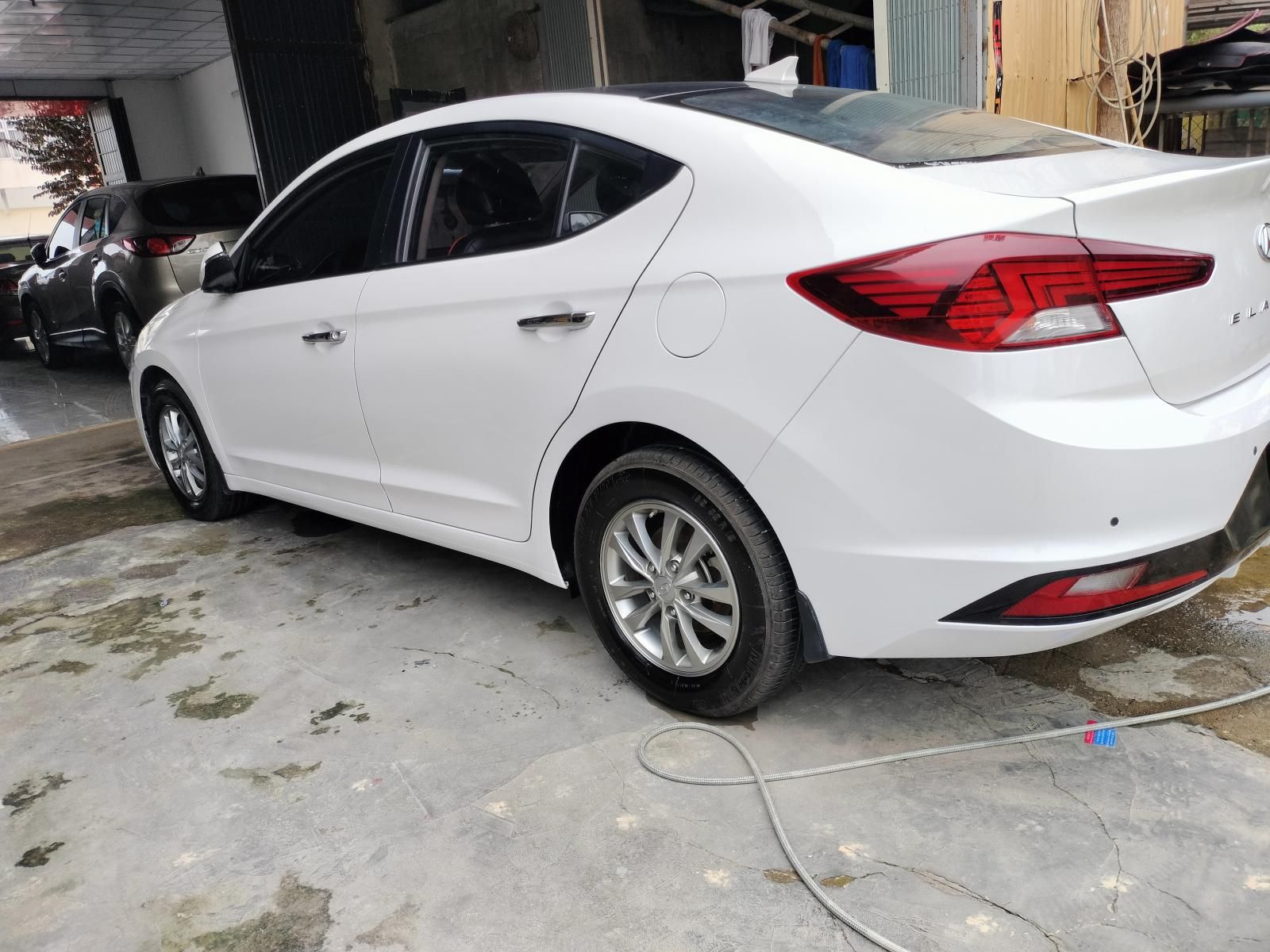 Hyundai Elantra 2019 - Xe đẹp không lỗi