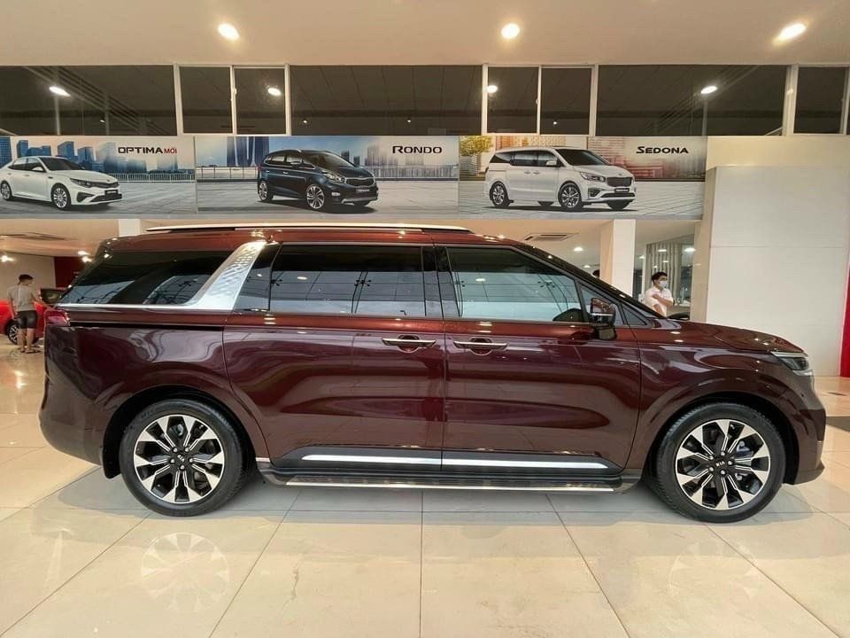 Kia Carnival 2023 - Sẵn xe, giao ngay tại Đồng Nai