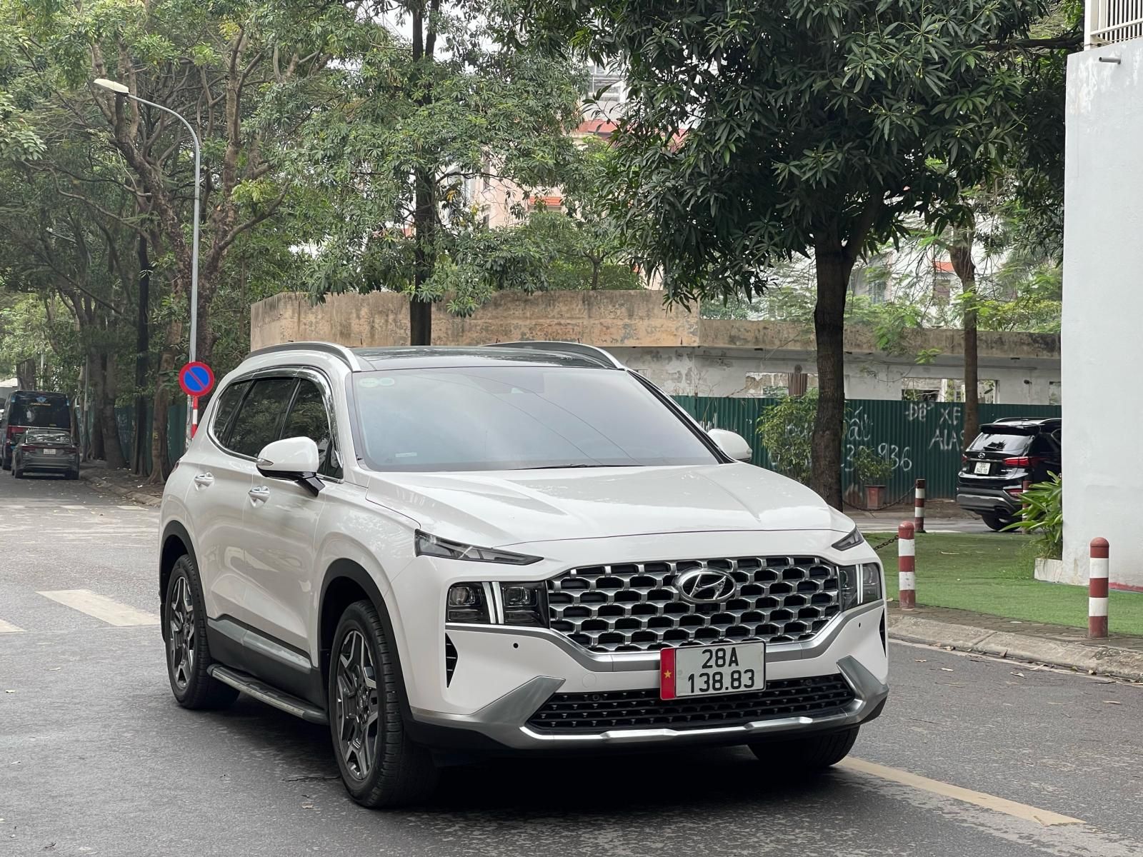 Hyundai Santa Fe 2021 - Đời 2022 odo 2.2 vkm siêu mới giá 1 tỷ xxtr