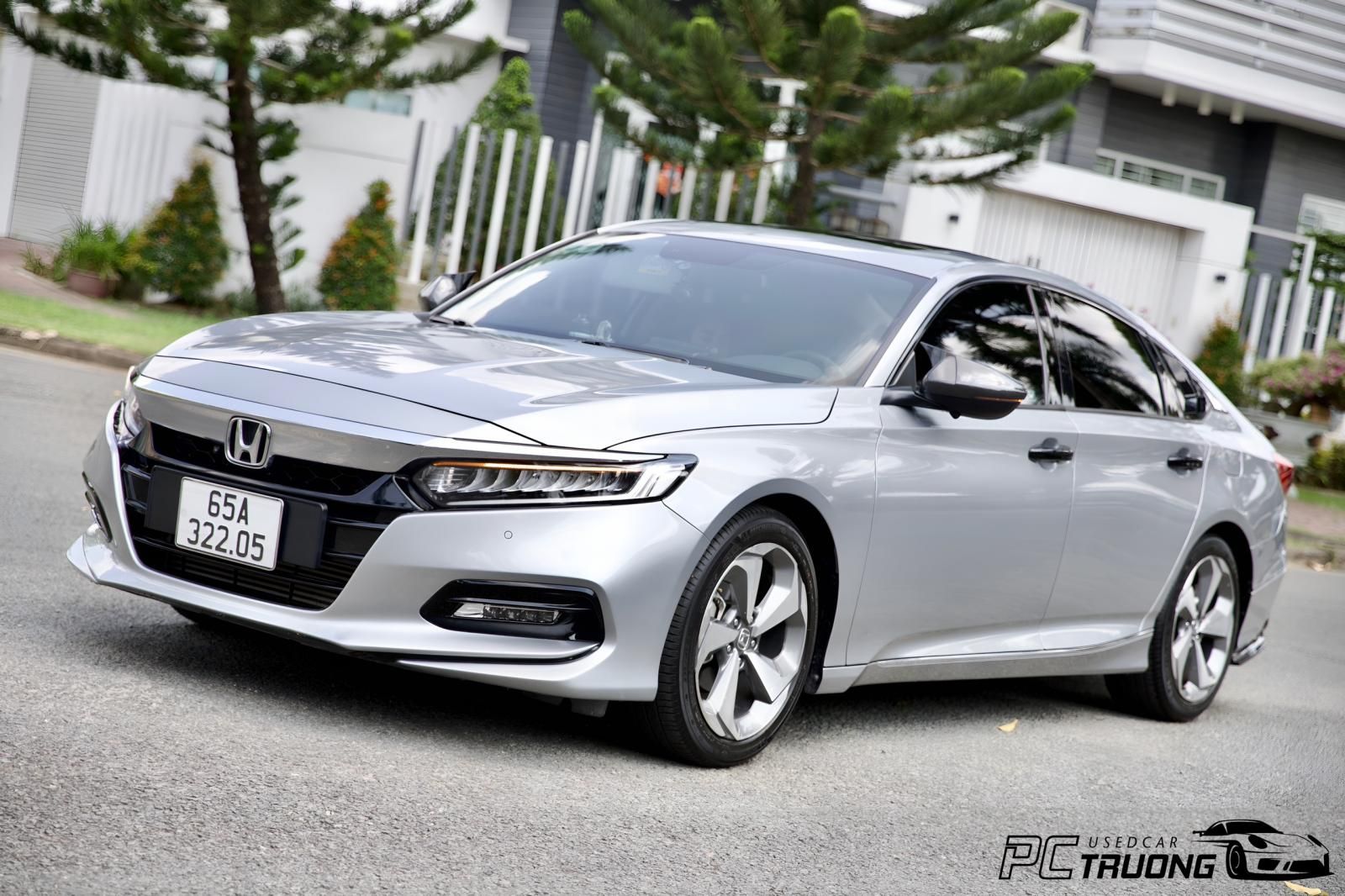 Honda Accord 2020 - Odo: Chỉ 18.000km, màu silver Limtied cực siêu hiếm, nhập Thái, siêu lướt