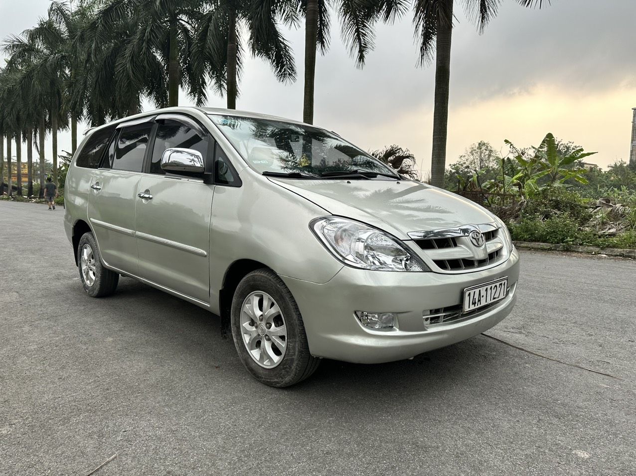 Toyota Innova 2008 - Tên tư nhân, màu xịn