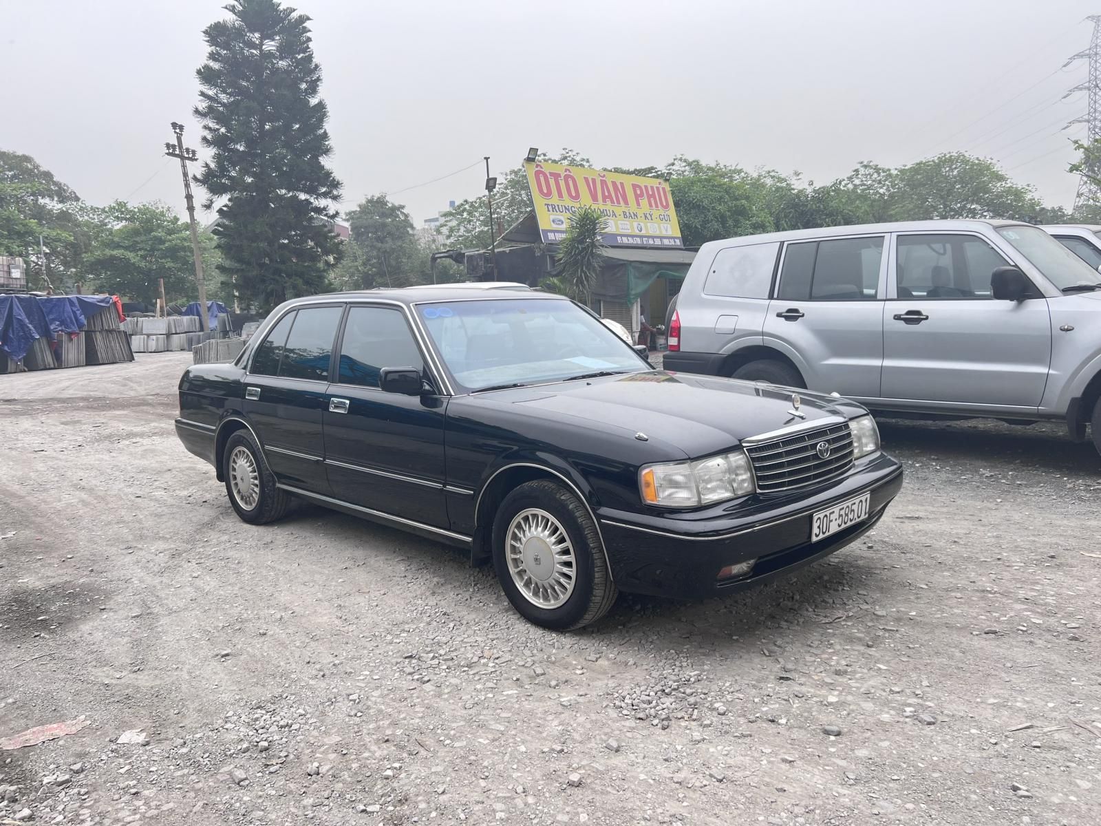 Toyota Crown 1995 - Giá 285tr