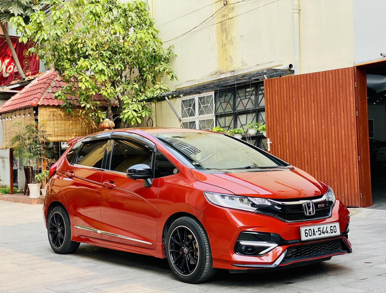 Honda Jazz 2018 - Tặng 1 năm chăm xe bảo dưỡng miễn phí