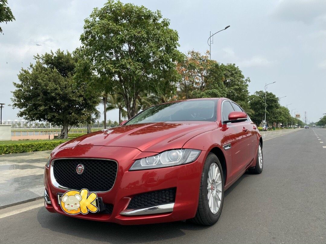 Jaguar XF 2016 - Sedan 5 chỗ cực rộng