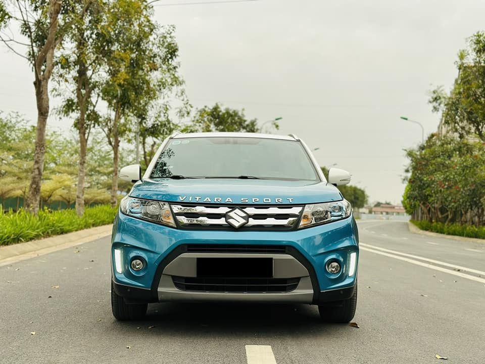 Suzuki Vitara 2015 - Xe màu xanh lam