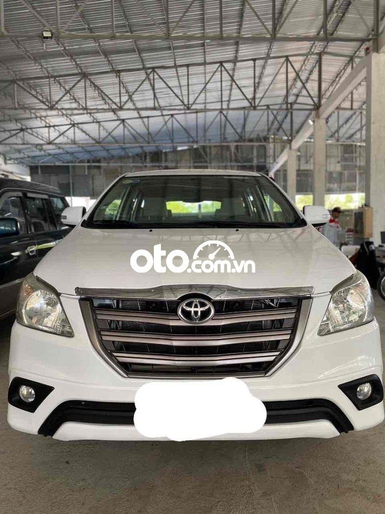 Toyota Innova   2015 2015 - Toyota innova 2015