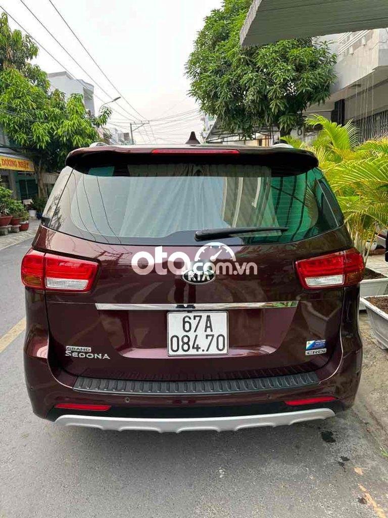 Kia Sedona   2018 máy dầu bản full 2018 - Kia sedona 2018 máy dầu bản full