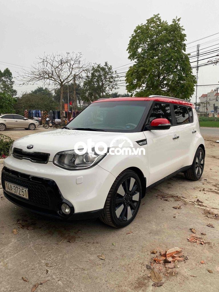 Kia Soul   2014 2.0AT . 2014 - kia soul 2014 2.0AT .