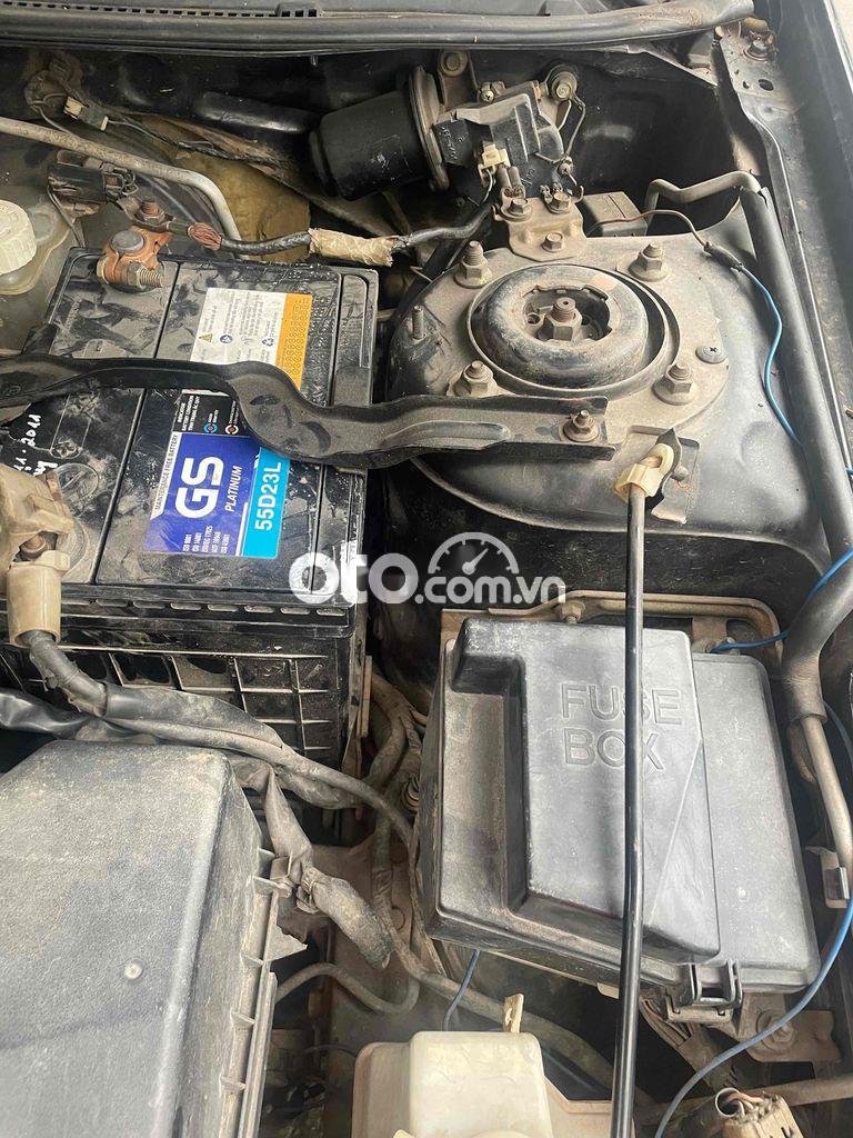 Mazda 323 ban xe biển tứ quý 2003 - ban xe biển tứ quý