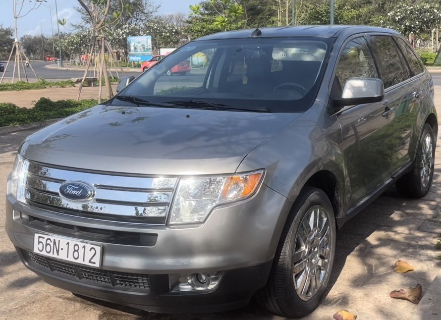 Ford Edge 2008 - Đăng ký lần đầu 2009, 5 chỗ, máy 3.5, số tự động, đã đi 42.200 km