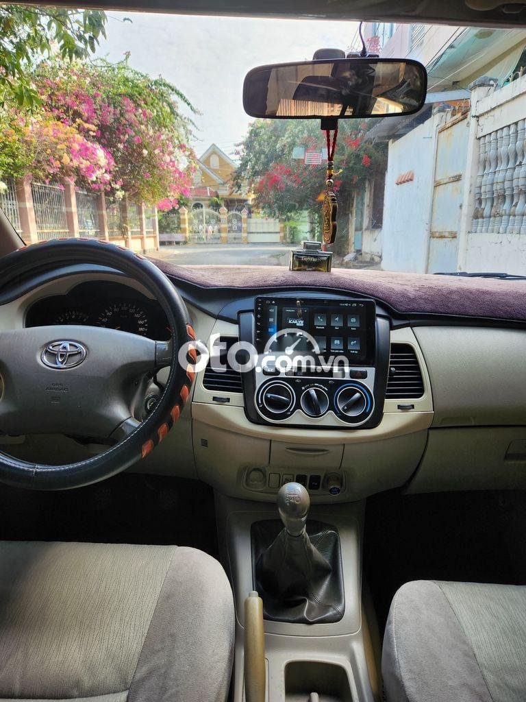 Toyota Innova  2010 2010 - Innova 2010