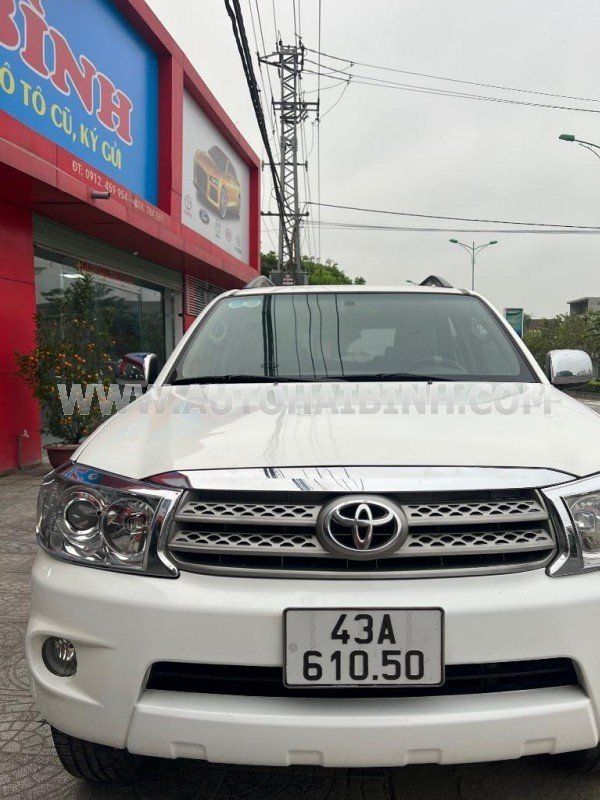 Toyota Fortuner 2011 - Cần bán xe sản xuất năm 2011 giá ưu đãi